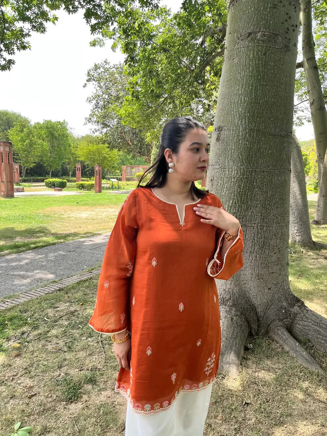 The Handcrafted Hania Silhouette
